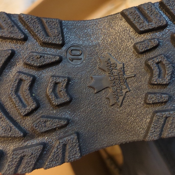 Kamik Rocket winter boots kids size 10 black waterproof - Picture 5 of 5